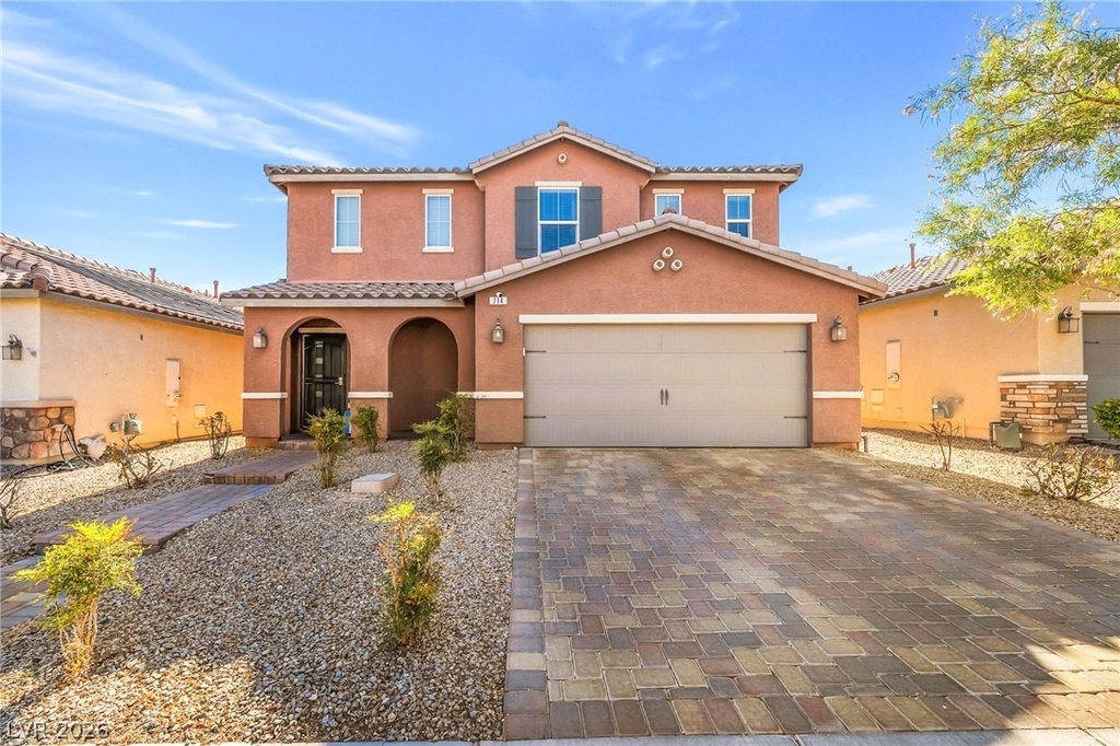 714 Kibbey Street - Photo 0