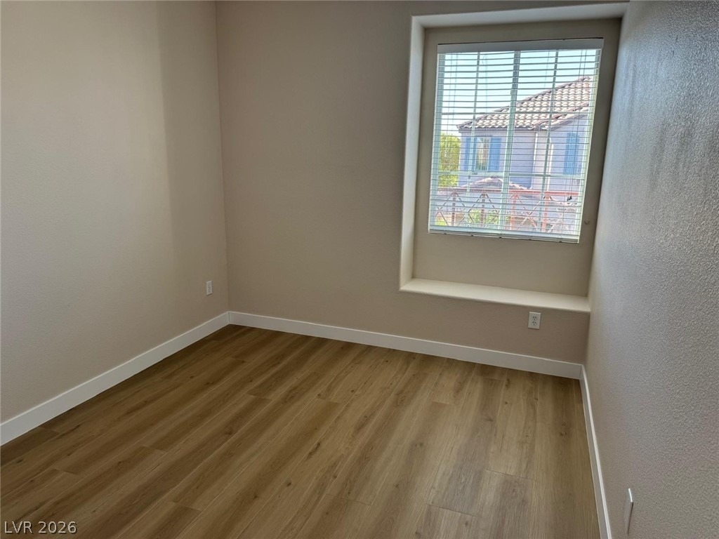 6197 Glimmering Light Avenue - Photo 29