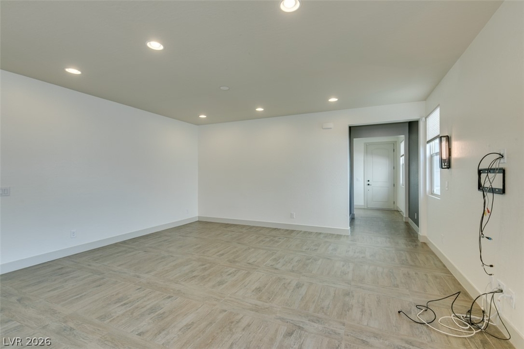 9009 Janice Glen Avenue - Photo 7