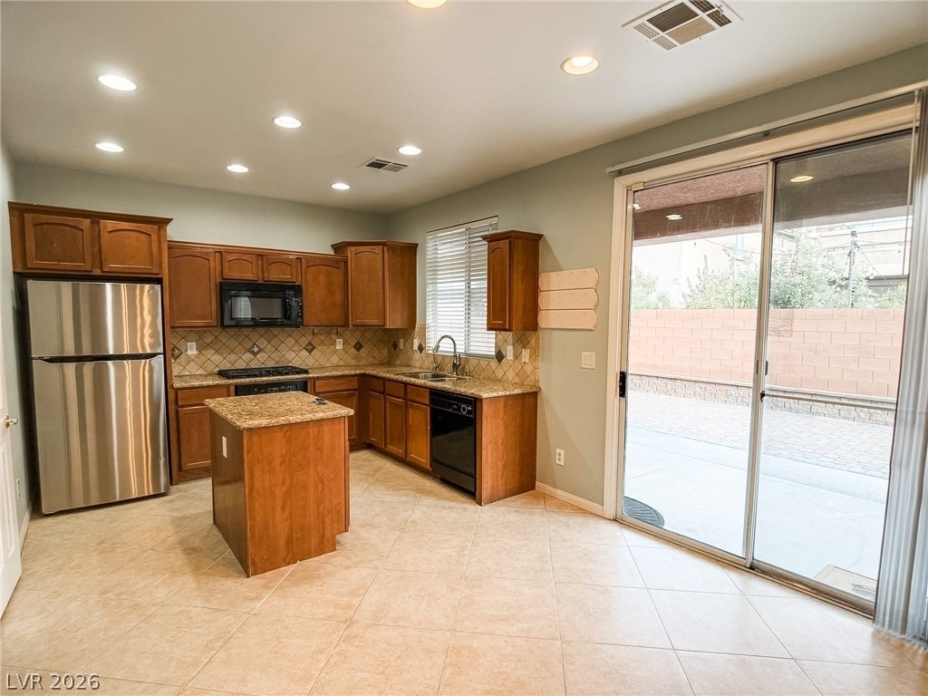 8683 Moreno Mountain Avenue - Photo 6
