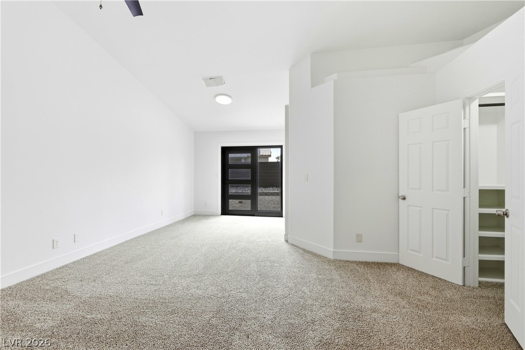 4818 Carefree Drive - Photo 17