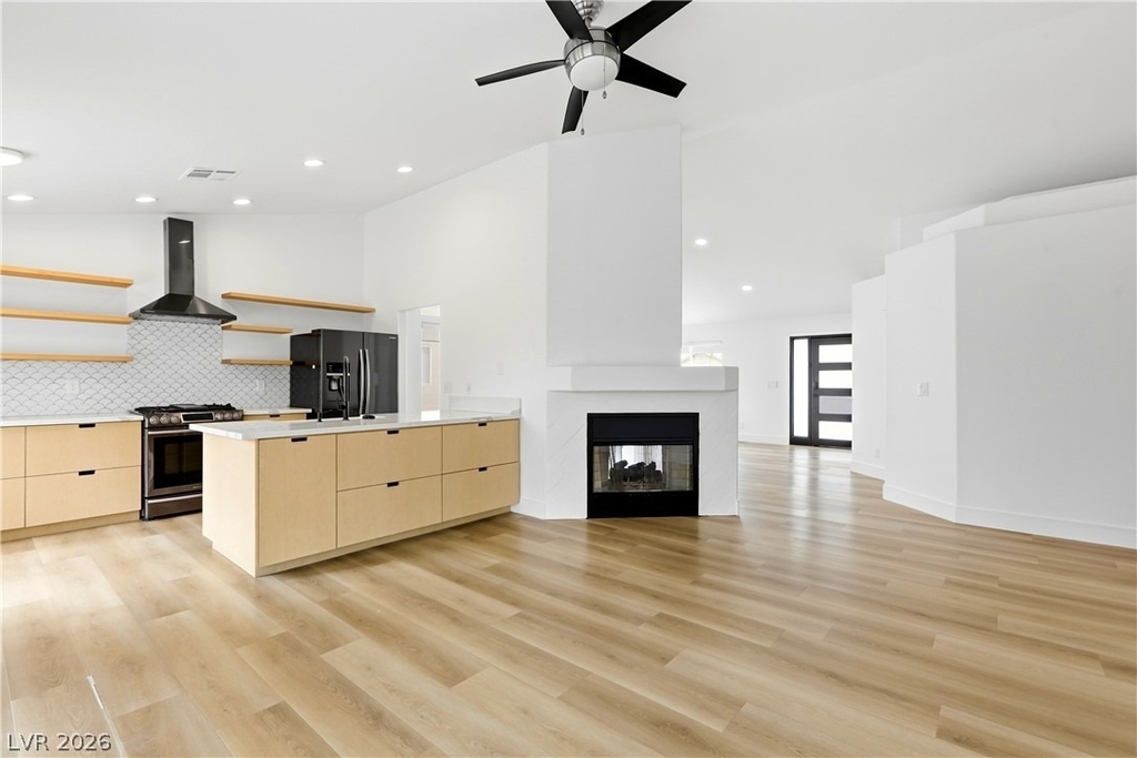 4818 Carefree Drive - Photo 9
