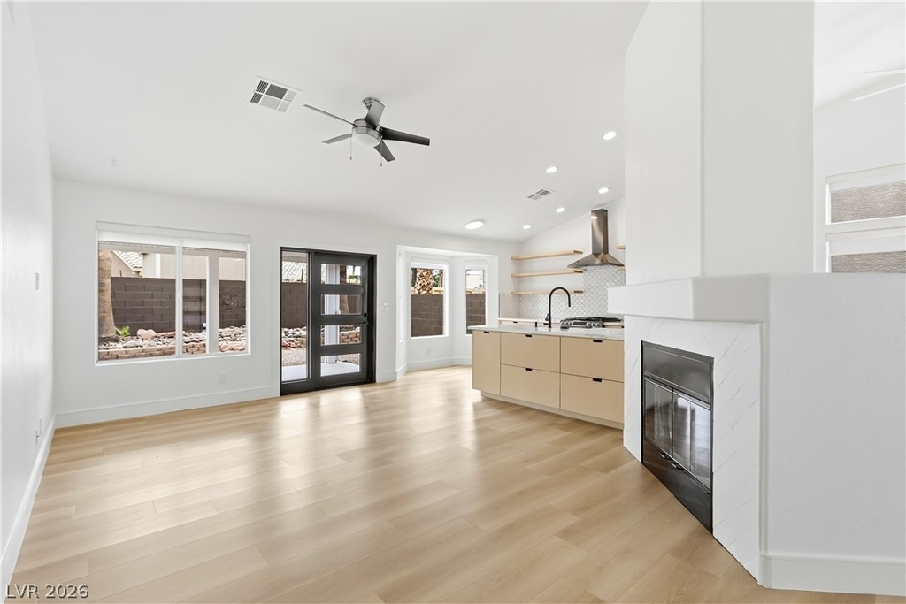 4818 Carefree Drive - Photo 8