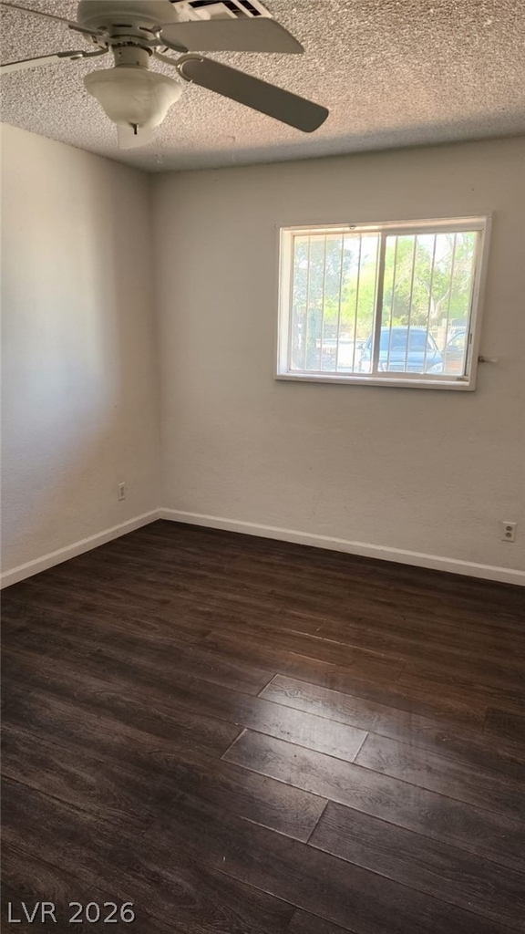 4897 Sawyer Avenue - Photo 7