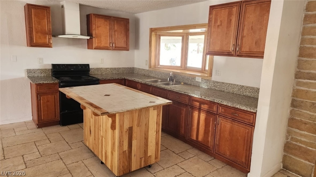 4897 Sawyer Avenue - Photo 6