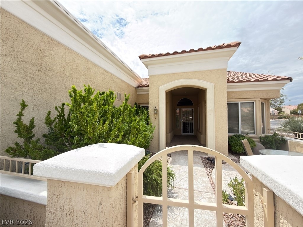 10433 Snyder Avenue - Photo 1