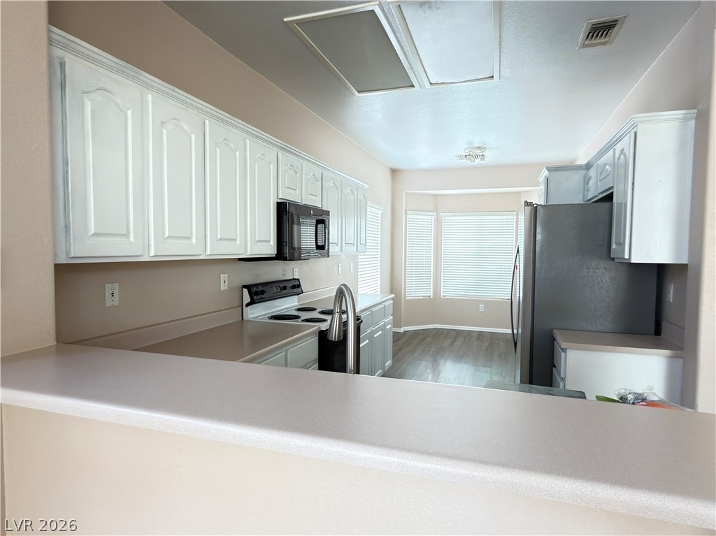 10433 Snyder Avenue - Photo 4