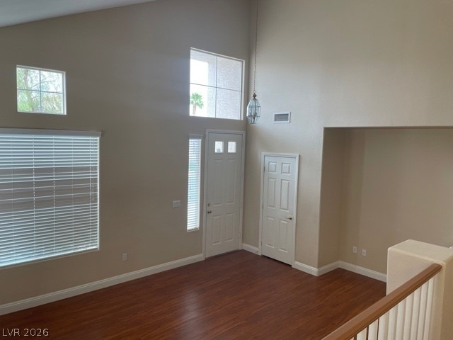321 Waterton Lakes Avenue - Photo 3