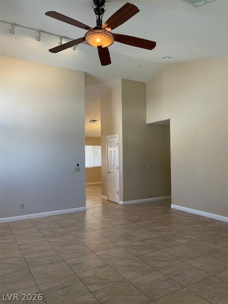 5905 April Lane - Photo 5