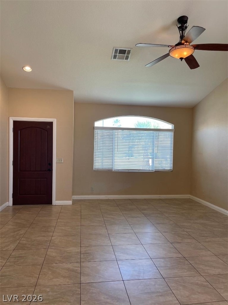 5905 April Lane - Photo 3