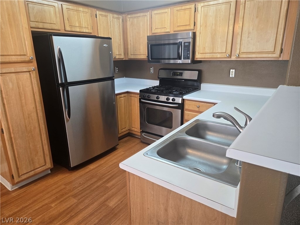 5710 E Tropicana Avenue - Photo 3