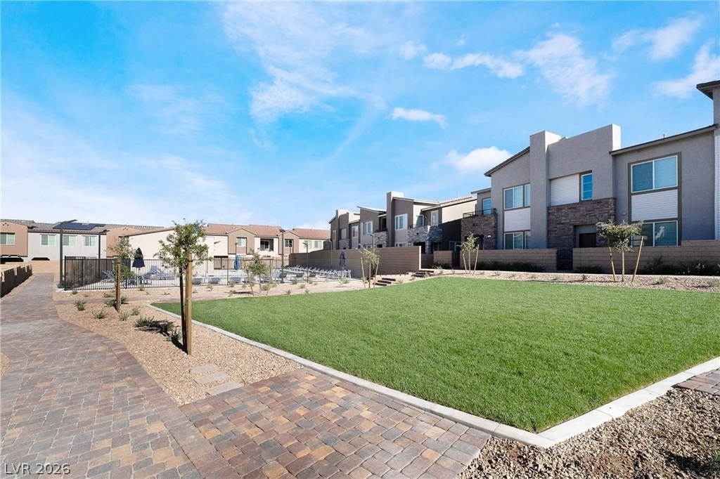2558 Venetia Pointe Street - Photo 2