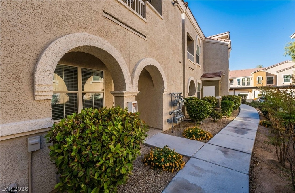 10001 Peace Way - Photo 0