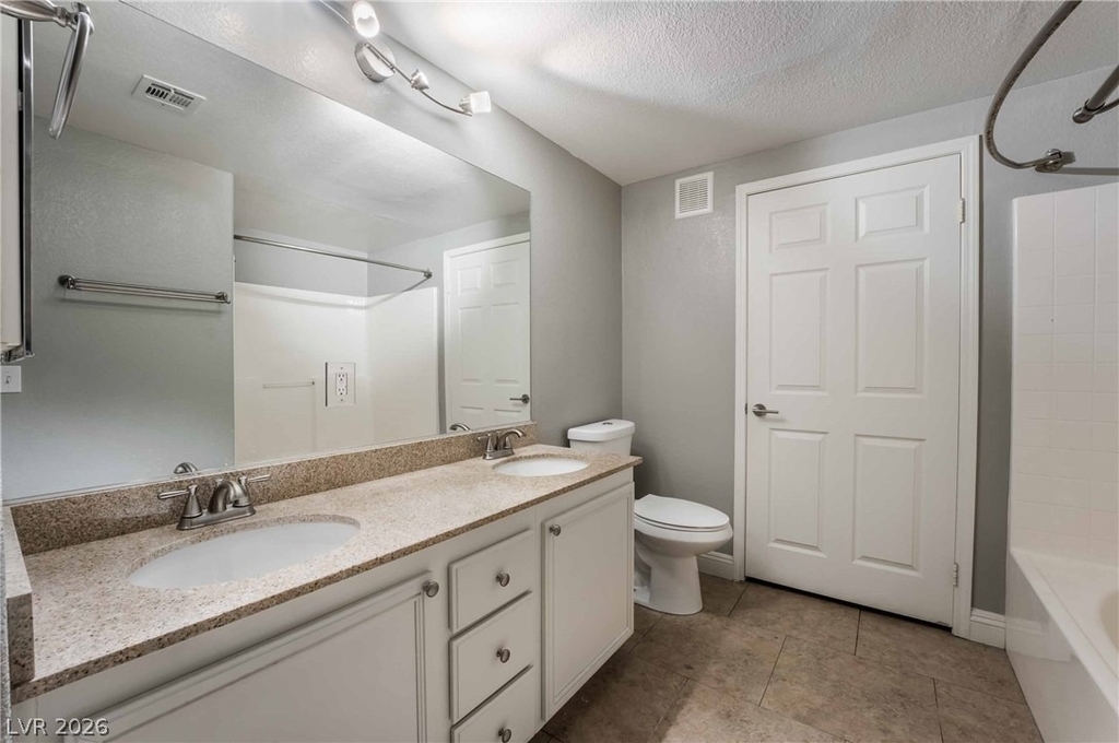 10001 Peace Way - Photo 16