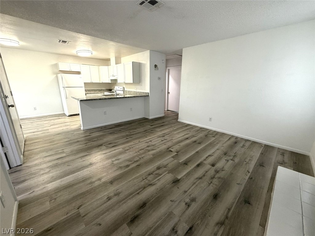 2724 Aarondavid Drive - Photo 1