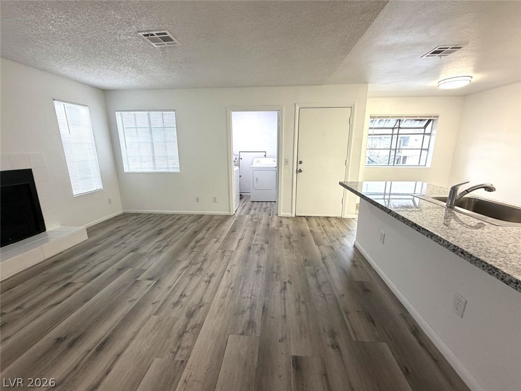 2724 Aarondavid Drive - Photo 2