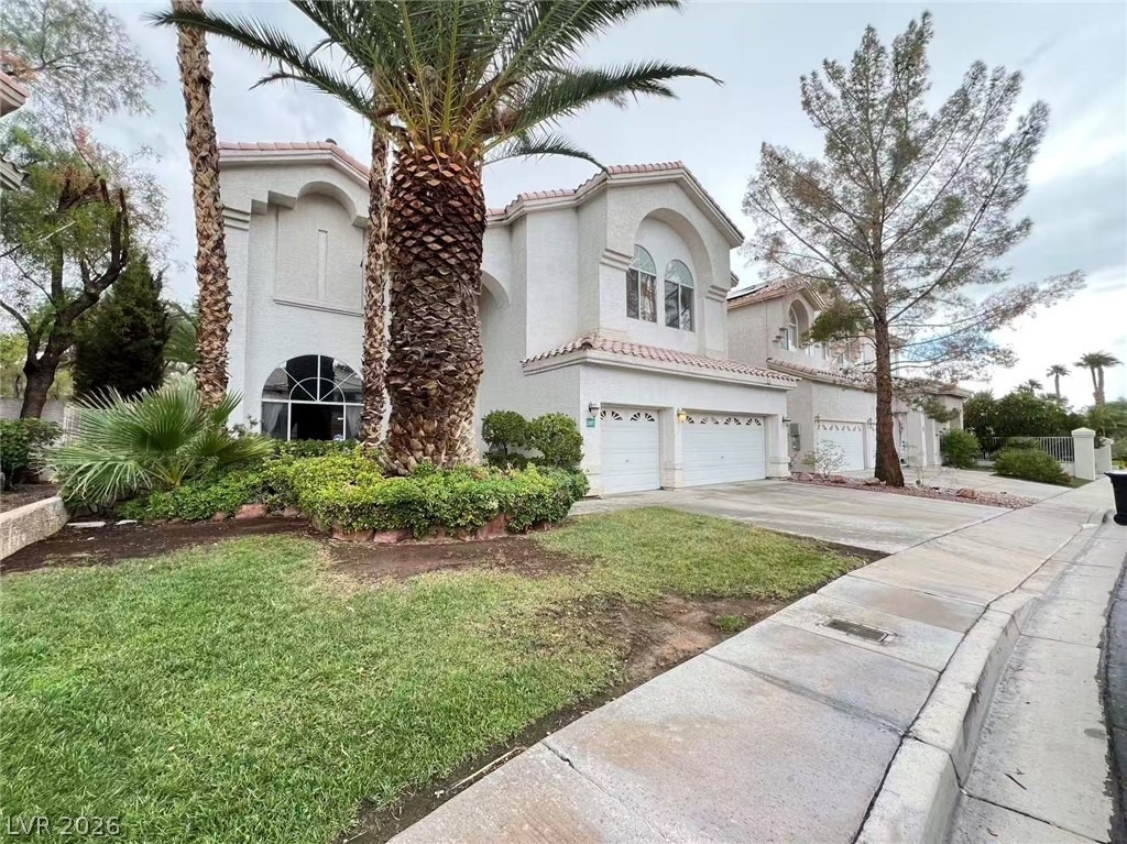 2105 Eaglepath Circle - Photo 1