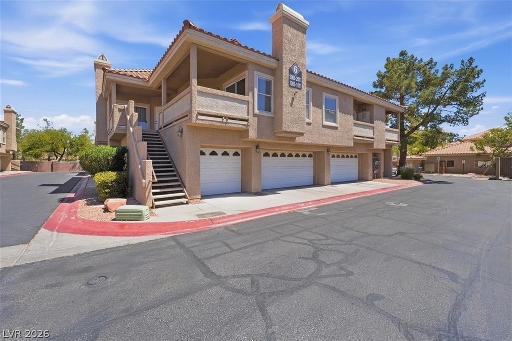 5125 W Reno Avenue - Photo 0