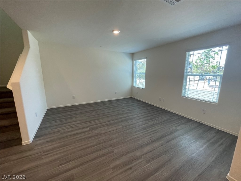 1923 Stanza Vista Street - Photo 5