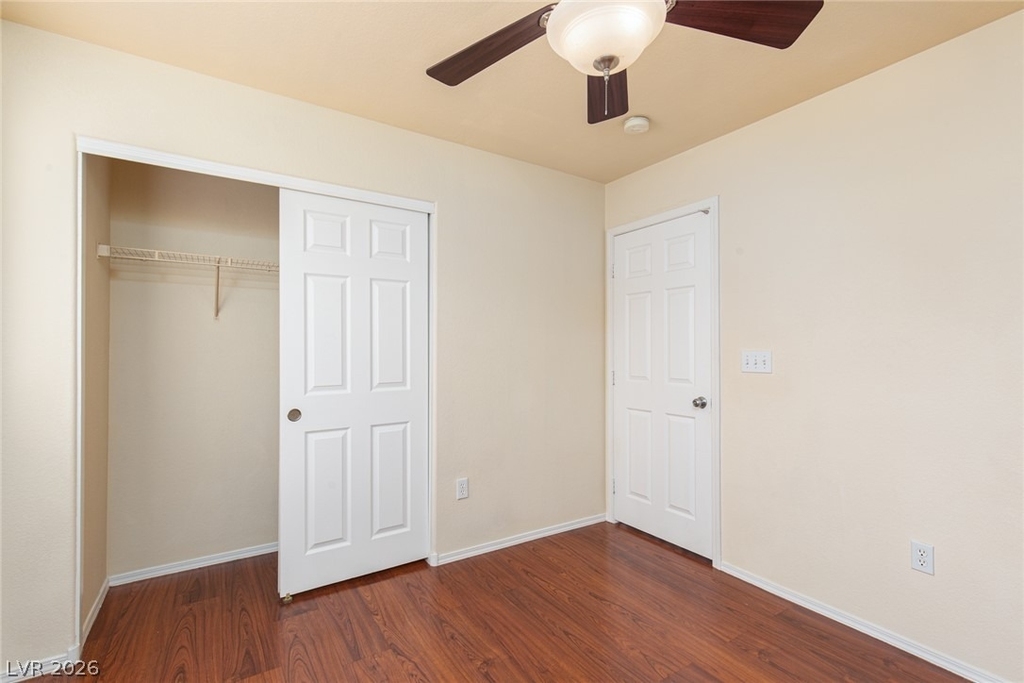 9933 Carrizo Springs Avenue - Photo 12