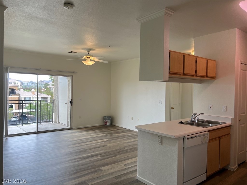 2900 Sunridge Heights Parkway - Photo 3