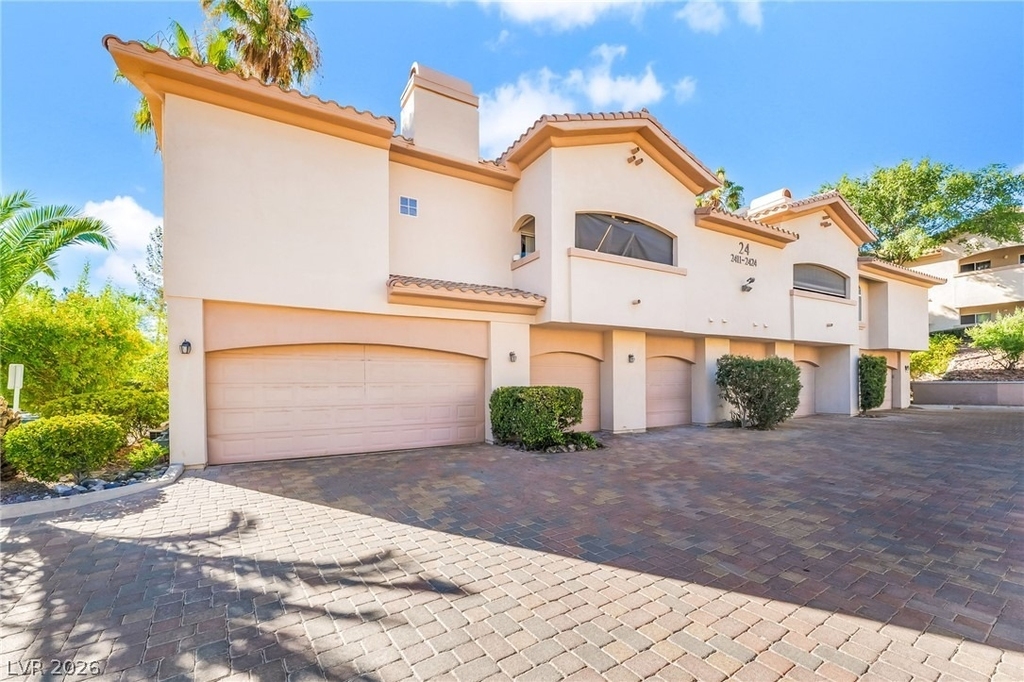 2050 W Warm Springs Road - Photo 0