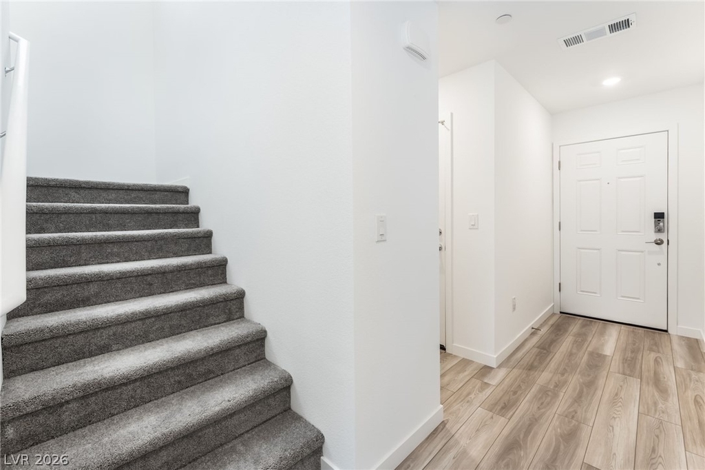 2112 Abraham Avenue - Photo 5