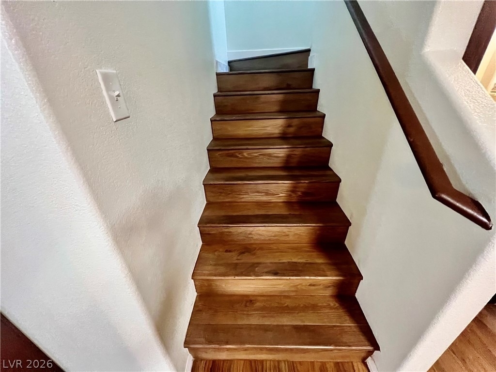 1324 Sun Village Avenue - Photo 27