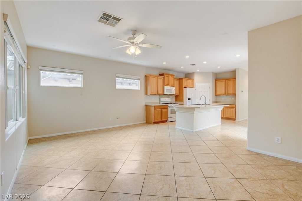 10474 Howling Coyote Avenue - Photo 22