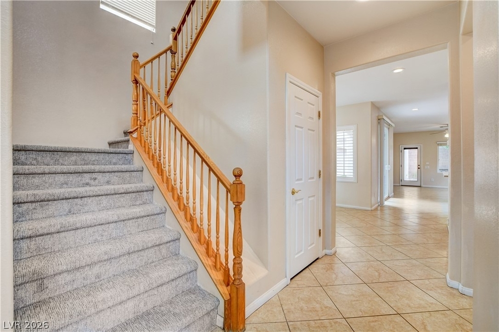 10474 Howling Coyote Avenue - Photo 5