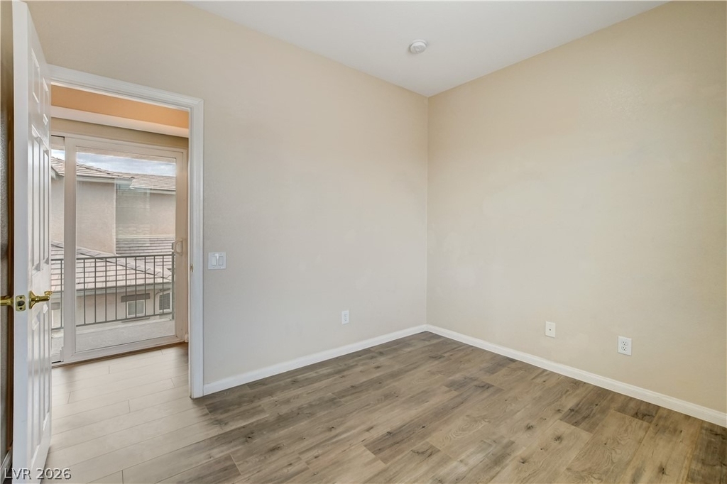 10474 Howling Coyote Avenue - Photo 38