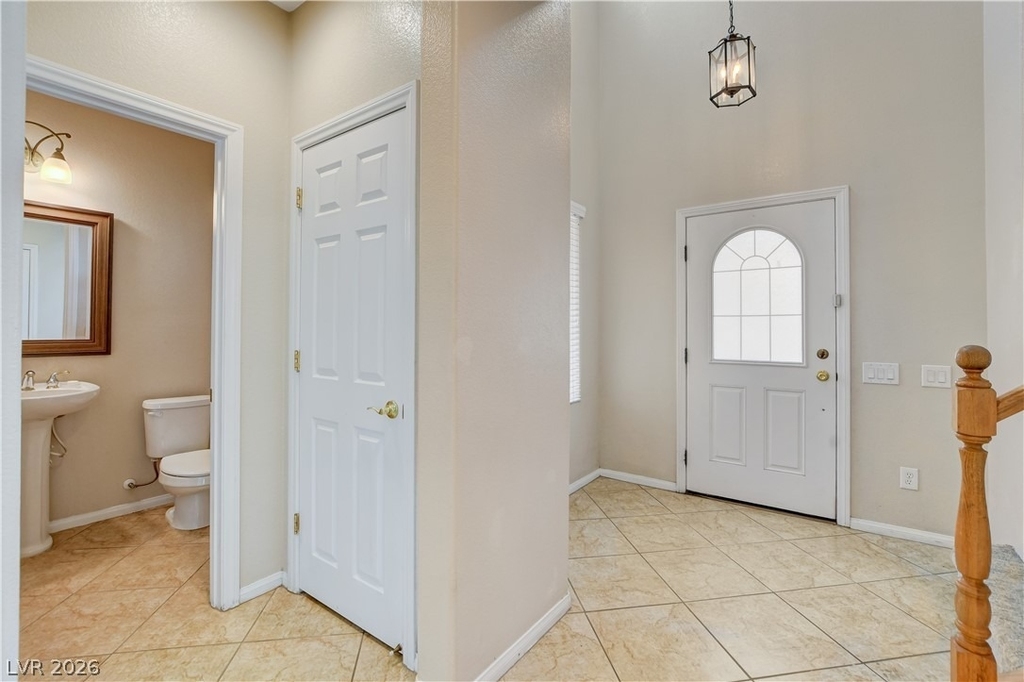 10474 Howling Coyote Avenue - Photo 6