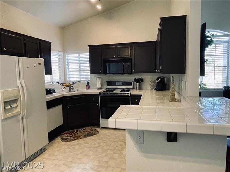 1830 Buffalo Drive - Photo 4