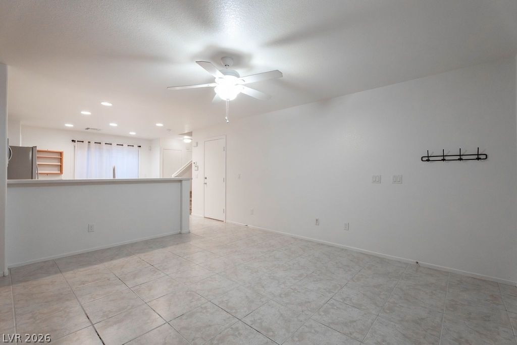 10380 Commanche Moon Avenue - Photo 2