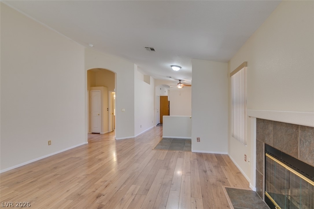 8168 W Gilmore Avenue - Photo 8