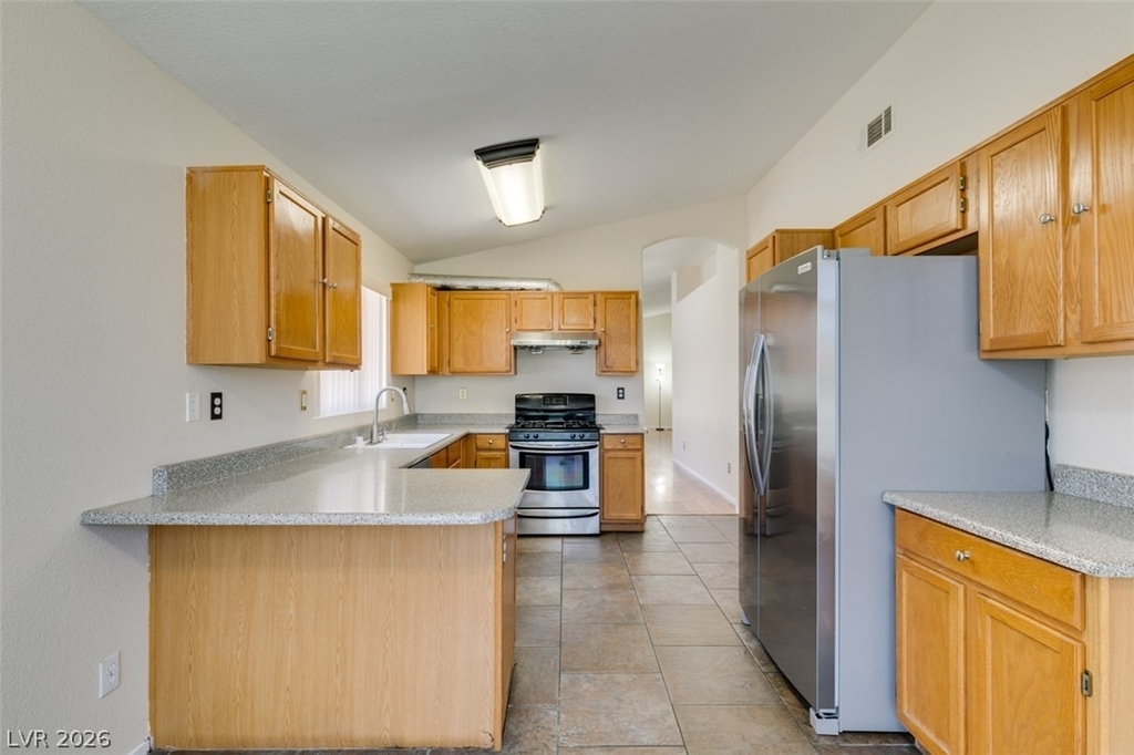 8168 W Gilmore Avenue - Photo 21