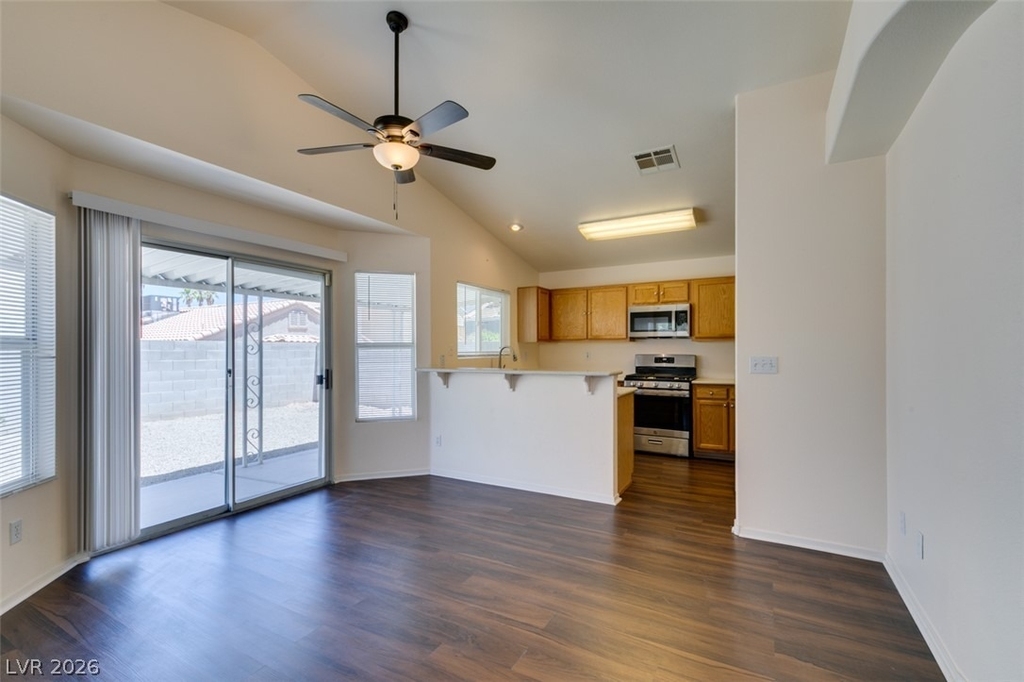 8216 Ogee Drive - Photo 10