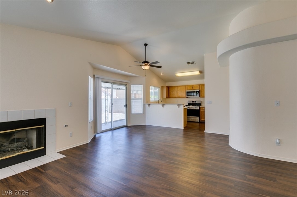 8216 Ogee Drive - Photo 3