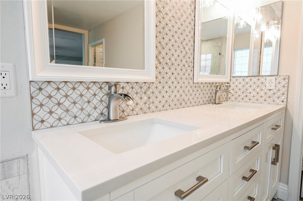 2343 Brockton Way - Photo 45