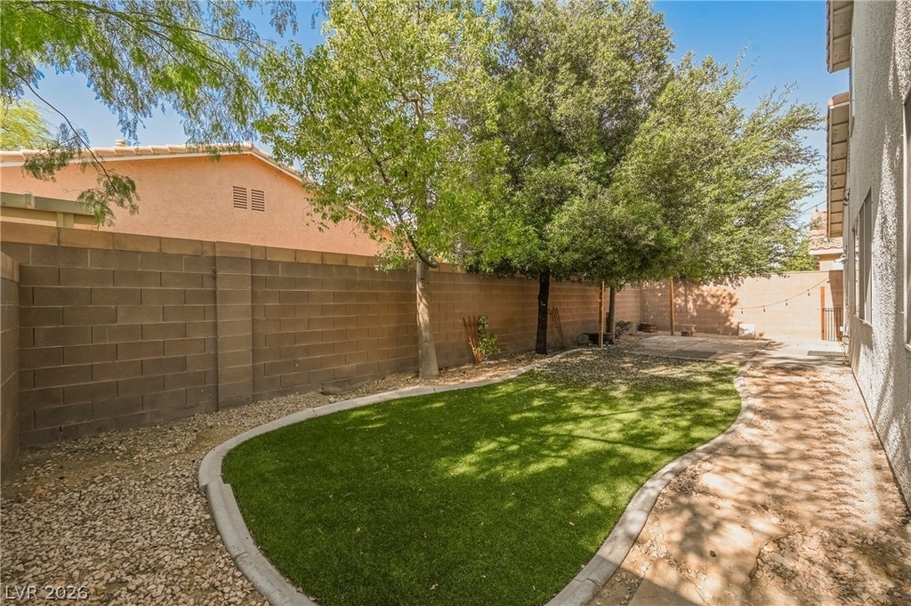 2343 Brockton Way - Photo 55