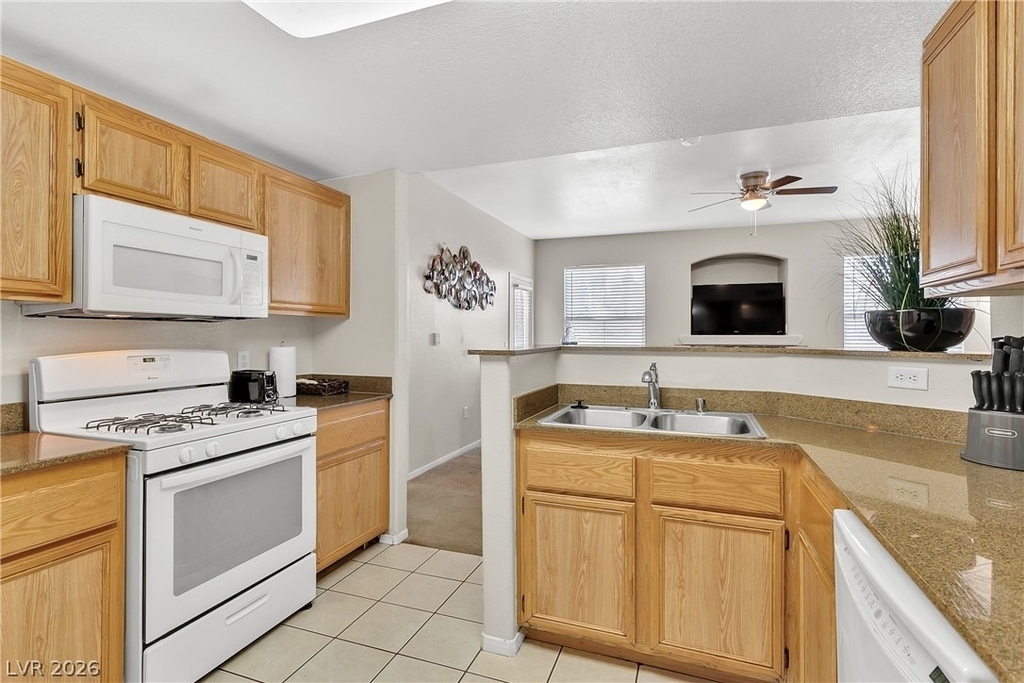 10001 Peace Way - Photo 10