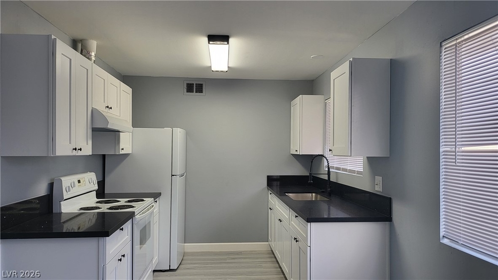 3240 N Michael Way - Photo 6