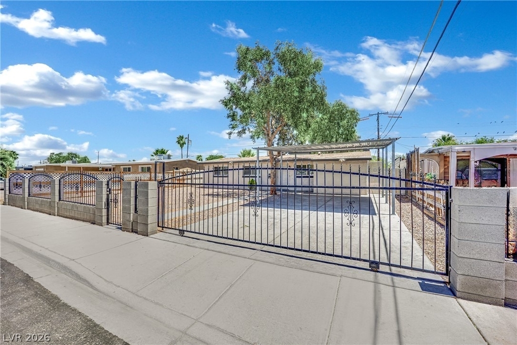 2221 Santa Clara Drive - Photo 0