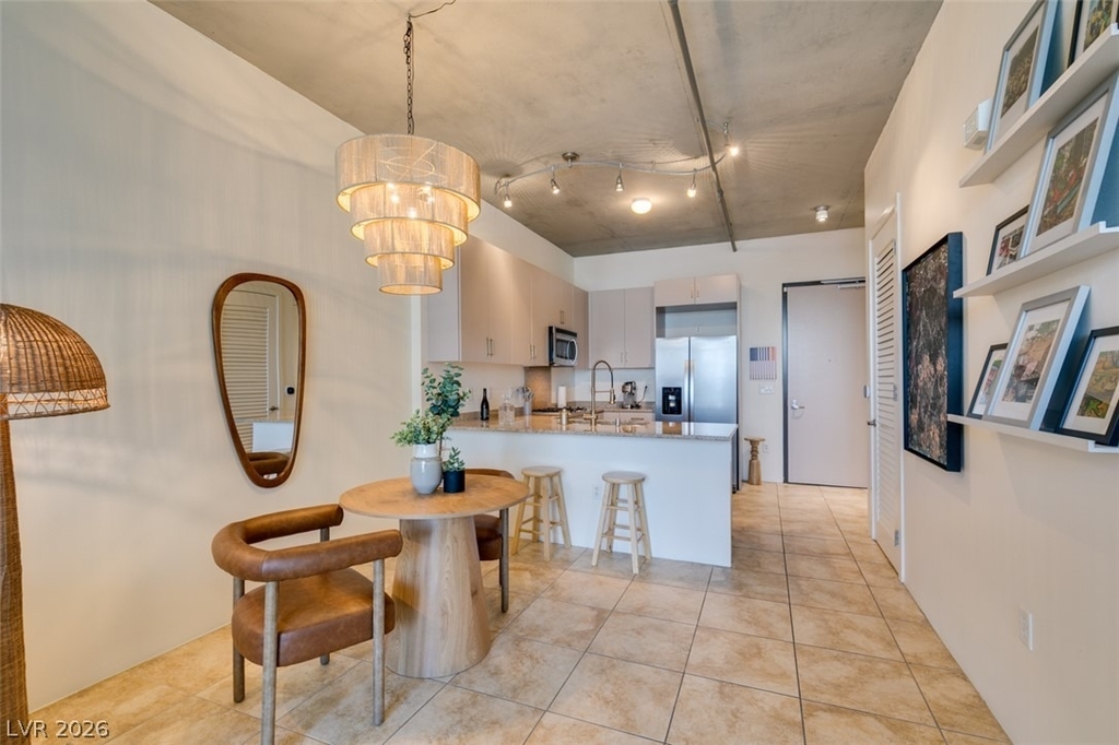 353 Bonneville Ave - Photo 16