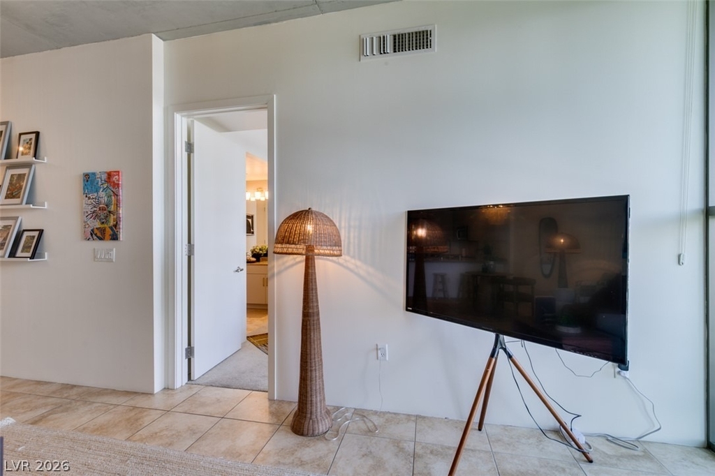 353 Bonneville Ave - Photo 14