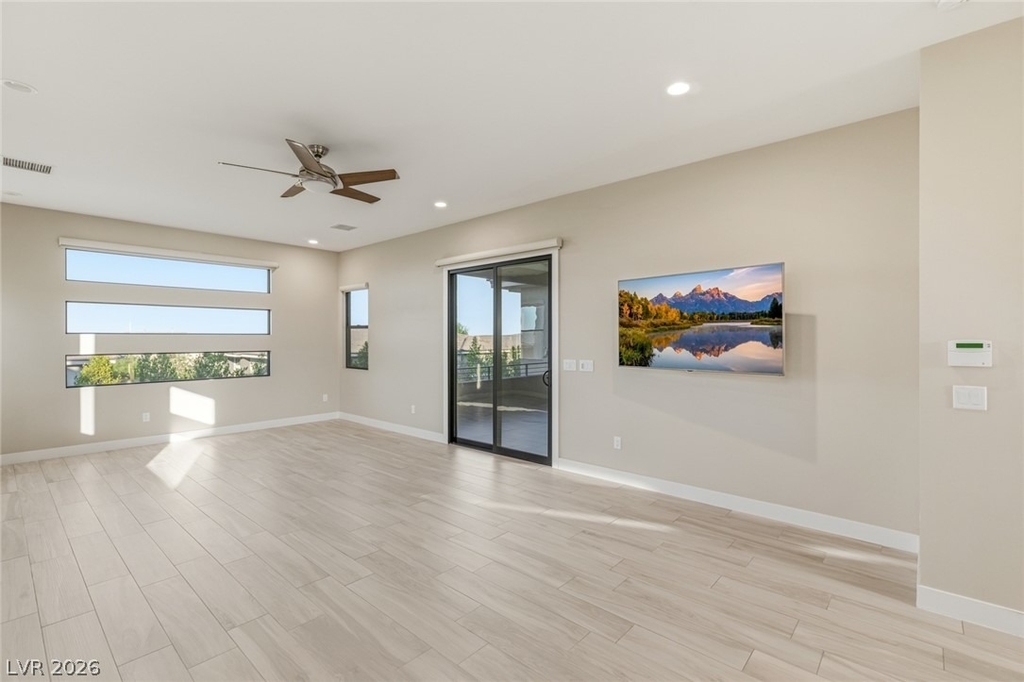 64 Grey Feather Drive - Photo 28