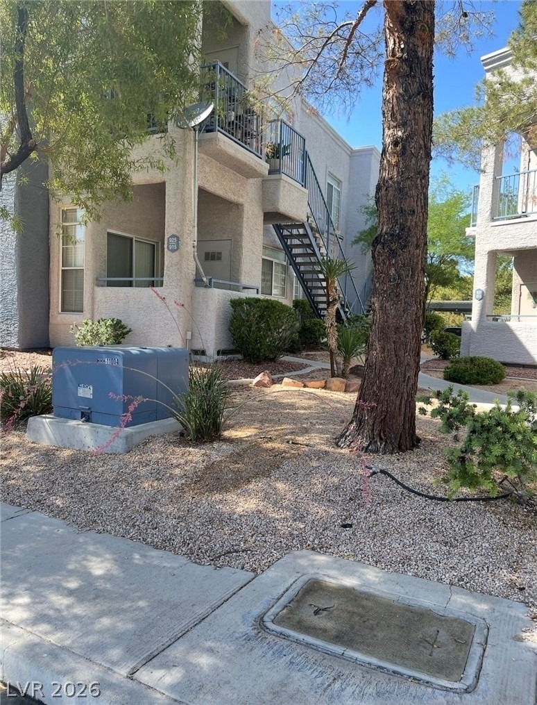 2201 Ramsgate Drive - Photo 1