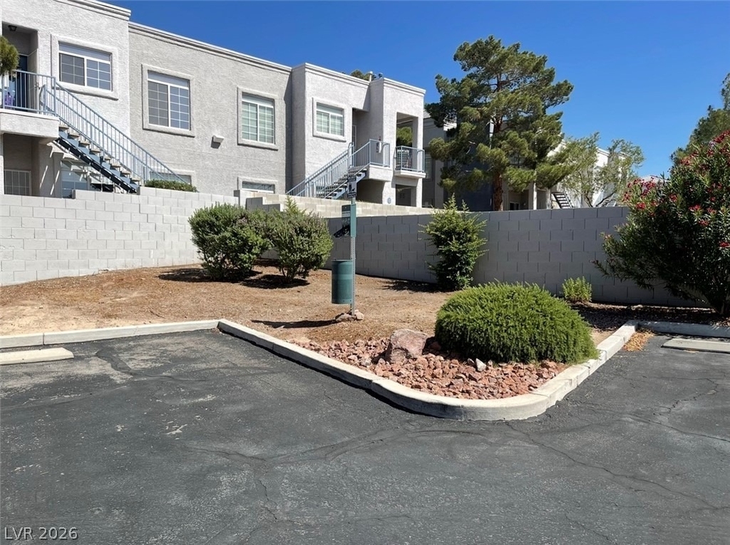2201 Ramsgate Drive - Photo 6
