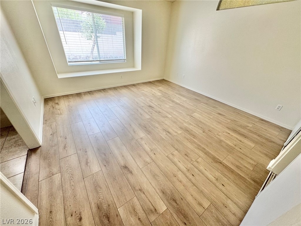 8133 W Rochelle Avenue - Photo 19