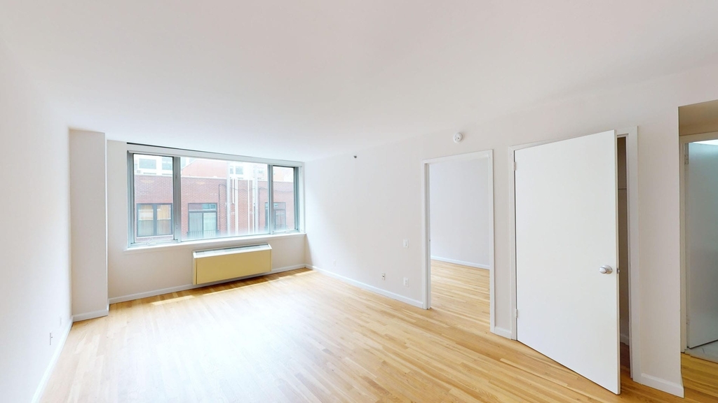 120 W. 21st - Photo 2